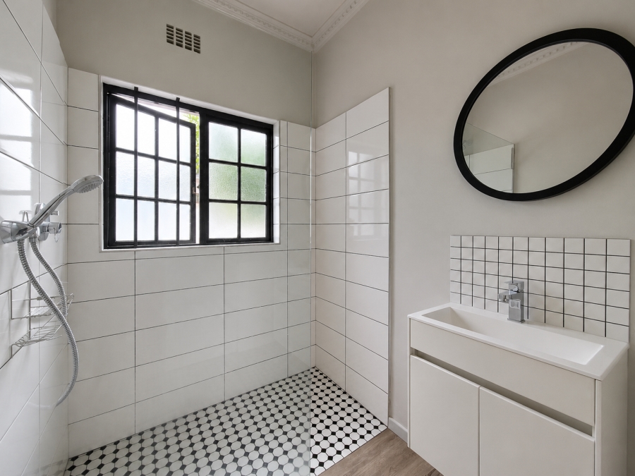 2 Bedroom Property for Sale in Wynberg Western Cape